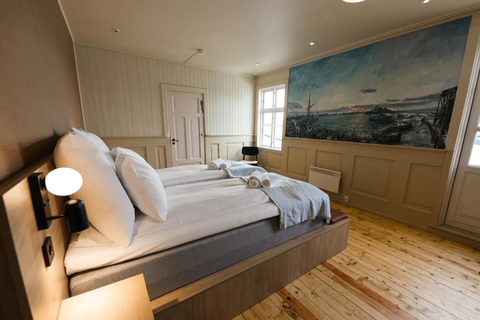 Skata Boutique Hotel Henningsvær Exterior foto
