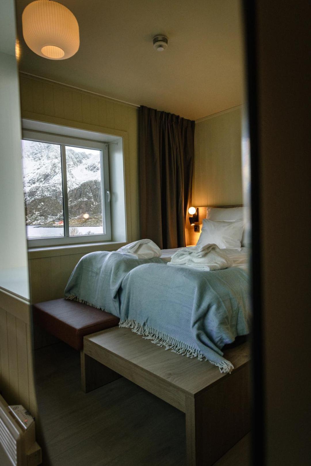 Skata Boutique Hotel Henningsvær Exterior foto